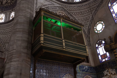 Istanbul Hekimoglu Ali Pasha Mosque oct 2019 7404.jpg