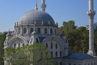 Istanbul Nusretiye mosque oct 2019 6799.jpg