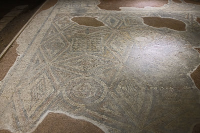 Urfa Haleplibahce Museum Alanyurt mosaic sept 2019 5199.jpg