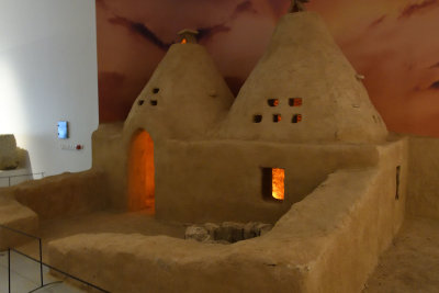 Urfa museum Harran type houses sept 2019 5078.jpg