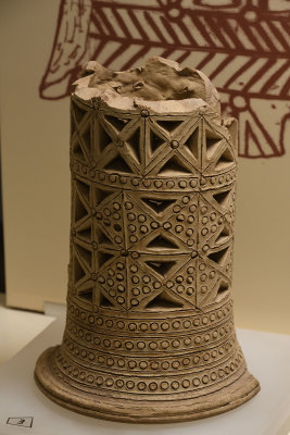 Urfa museum Model of a tower sept 2019 4993.jpg