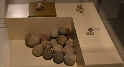 Urfa museum Hitting stones and marbles sept 2019 4789.jpg