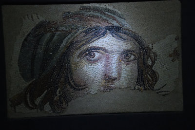 Gaziantep Zeugma museum Gypsy mosaic sept 2019 4108.jpg