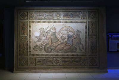 Gaziantep Zeugma museum Zeus and Europa mosaic sept 2019 4104.jpg