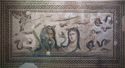Gaziantep Zeugma museum Oceanous and Thetys mosaic sept 2019 3992.jpg