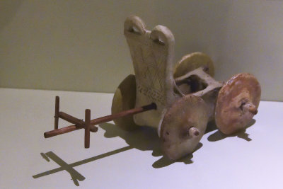 Gaziantep Archaeology museum Toy car sept 2019 4216.jpg