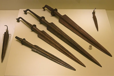Gaziantep Archaeology museum Centre - Spear heads  sept 2019 4385.jpg