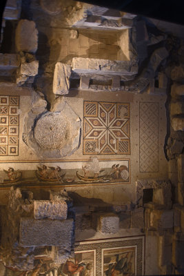 Antakya Museum Hotel Geometric part mosaic sept 2019 5667.jpg