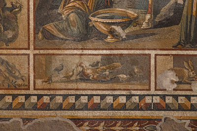 Antakya Museum Hotel Animal border of mosaic sept 2019 5696.jpg