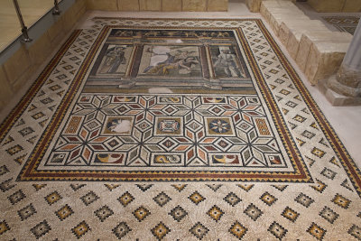 Antakya Archaeological Museum Dionysos and Ariadne mosaic sept 2019 5861.jpg