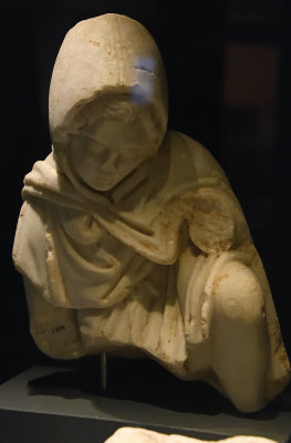 Antakya Archaeology Museum Statuette of sleeping traveller sept 2019 6111.jpg