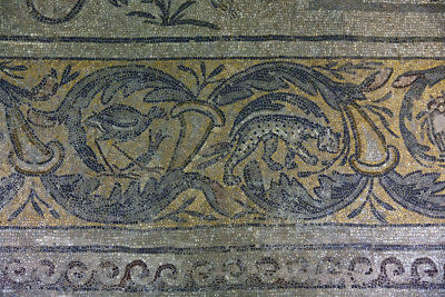 Antakya Archaeology Museum Artemis mosaic sept 2019 6214.jpg