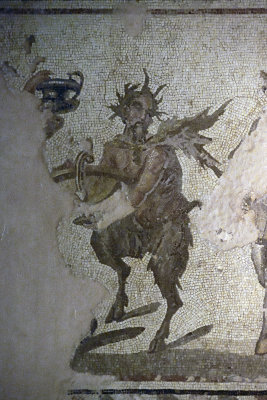 Antakya Archaeology Museum Dionysus triumf mosaic sept 2019 6025.jpg