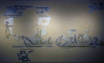 Antakya Archaeology Museum Constantine I period mosaic sept 2019 6105.jpg