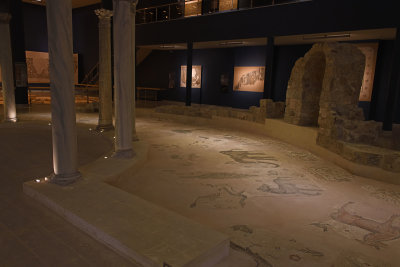 Antakya Archaeology Museum Seleukia martyrion mosaic sept 2019 6185.jpg