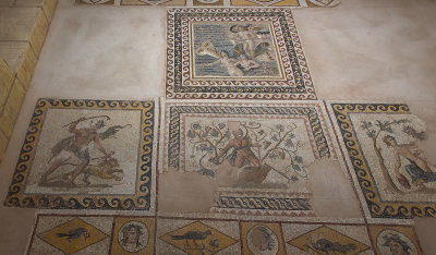 Antakya Archaeological Museum Satyr et al mosaic sept 2019 5875 panorama.jpg
