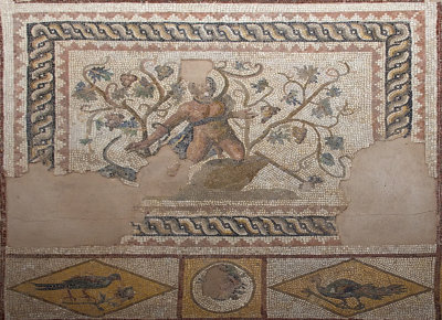 Antakya Archaeological Museum Satyr et al mosaic sept 2019 5877.jpg