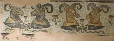 Antakya Archaeology Museum Ram heads mosaic sept 2019 5955.jpg