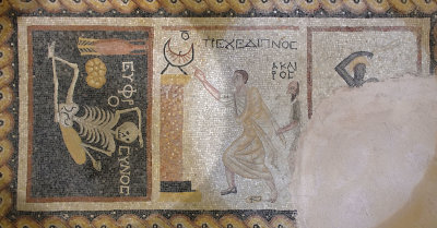 Antakya Archaeology Museum Skeleton mosaic sept 2019 5990.jpg