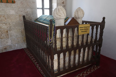 Antakya Habibi Neccar mosque sept 2019 6309.jpg