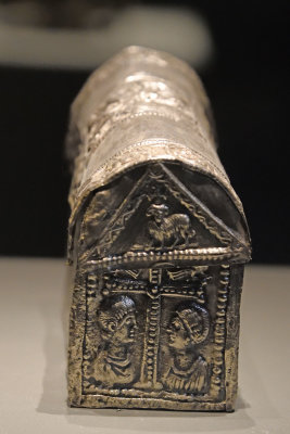 Adana museum East Roman Relics box sept 2019 6482.jpg