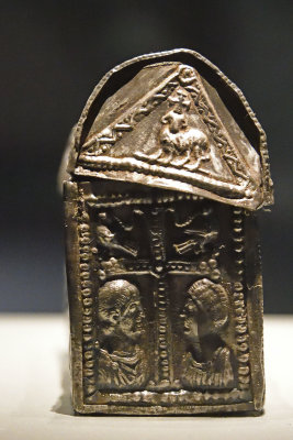 Adana museum East Roman Relics box sept 2019 6484.jpg