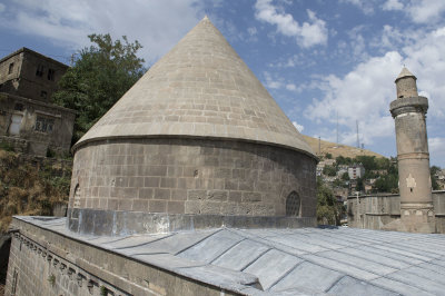 Bitlis Şerefiye Mosque 3772.jpg