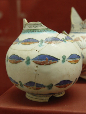 Iznik museum ceramics no info 5074.jpg