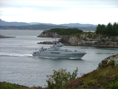 Kystvakten KV 6 i Rongesundet