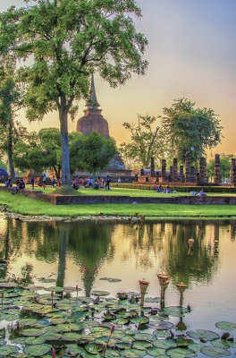 Sukhothai & Loi Krathong Festival, Thailand