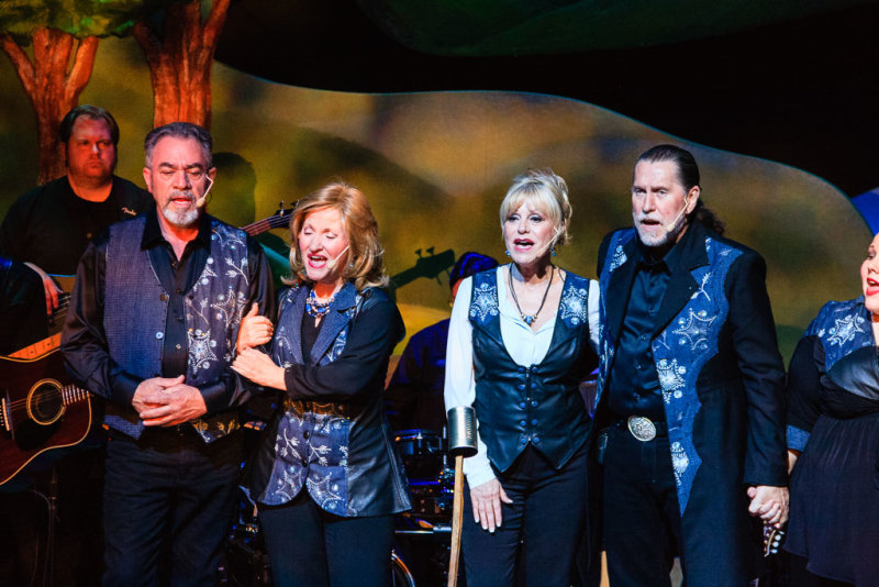Dolly's Family in Concert