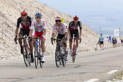  Fabien Doubey, Philippe Gilbert, Nairo Quintana, Jan Bakelants and Brent Van Moer