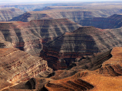 San Juan River Canyon from Muley Pt closup 700 pxl 2.jpg