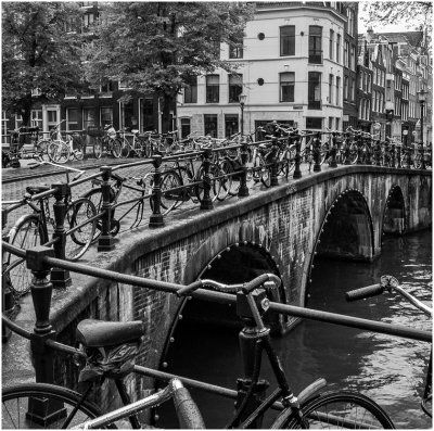 M_BicyclesBridgesAmsterdam_ChuckEklund.jpg