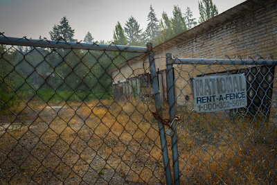 M_LockedOut_Tom Hansen