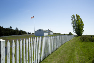 M_San Juan Fence_Bob Rosenbladt.jpg