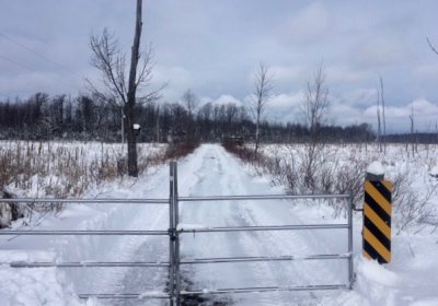 The laneway once the snow has been cleared 