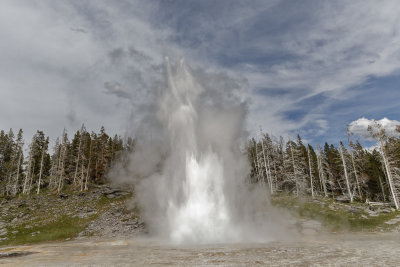 Grand geyser