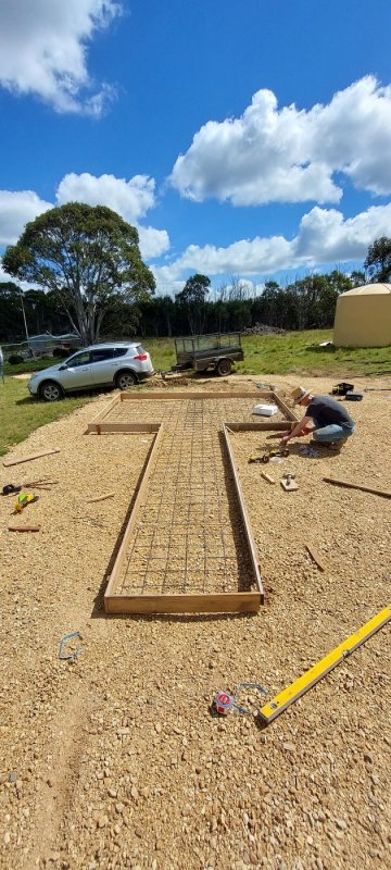 Slab formwork progressing