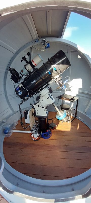 Mount, telescopes, imaging gear assembled and cables routed...ready to rumble