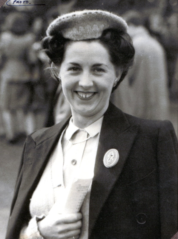 1946 Norma at the races Dublin