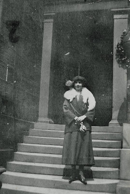 c 1924 Veronica at Langa