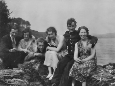 1932 Alethea (third from right) w group