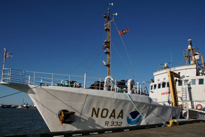 NOAA Oregon II