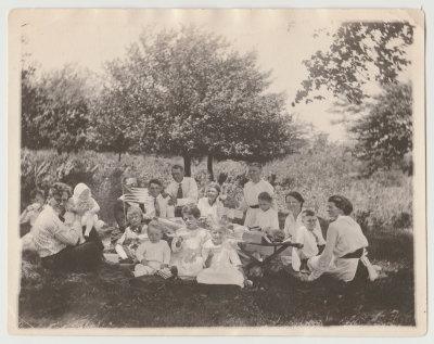 Clara and John Oberg and large family, possibly July 4th picnic