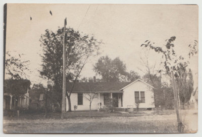 John and Clara Oberg house on Vine St