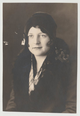 Katherine Van Fleet, professional photo, 1930?