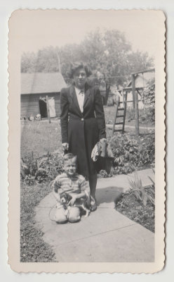 Linnea Nero Johnson and Robert with beagle puppy, Spring 1944