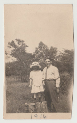 Katherine and John Olof Oberg, 1916