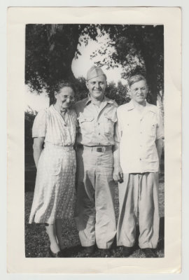 Clara, Dave (in uniform), John Olof Oberg
